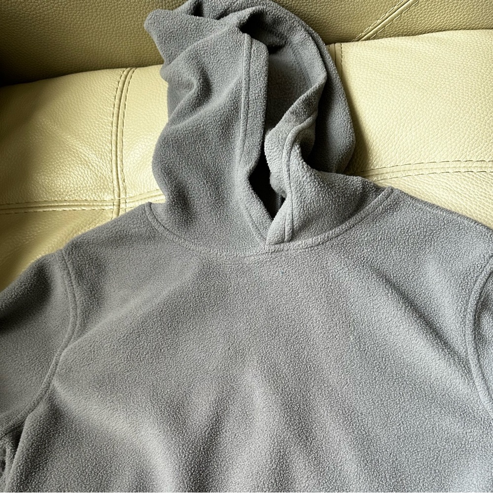 Old navy fleece hoodie